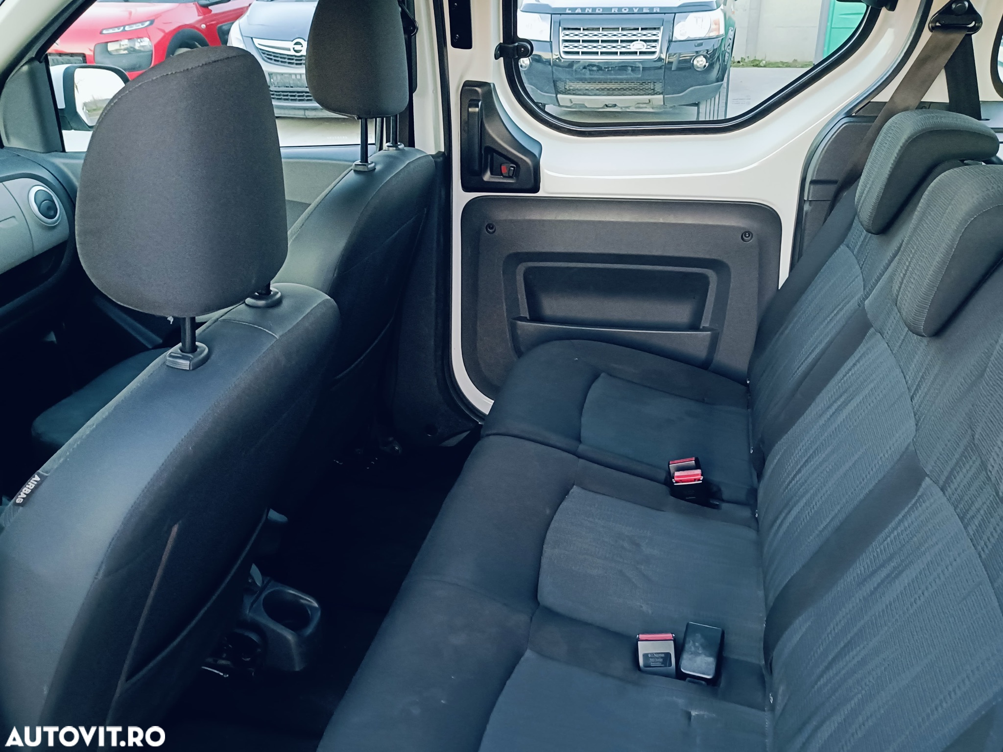 Dacia Dokker 1.5 dCi 90 CP Laureate - 10
