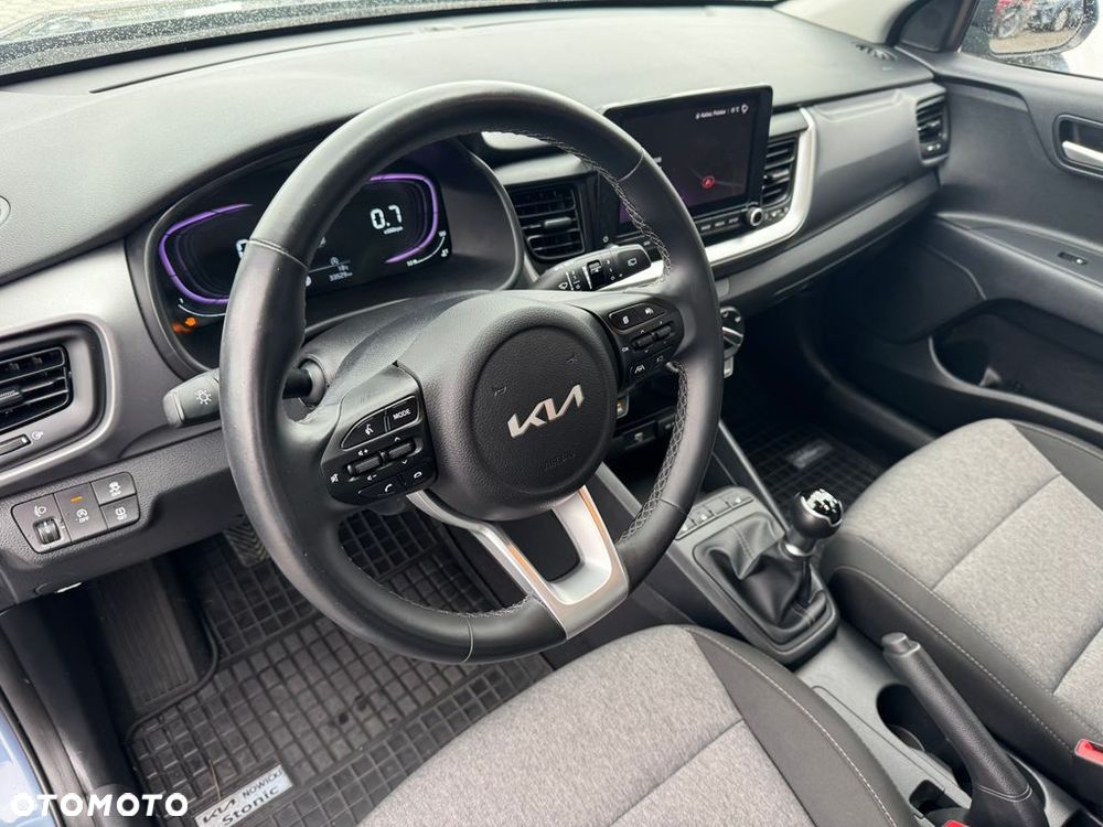 Kia Stonic 1.2 M - 10