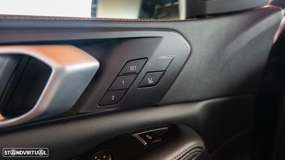 BMW X5 45 e xDrive Pack M - 16