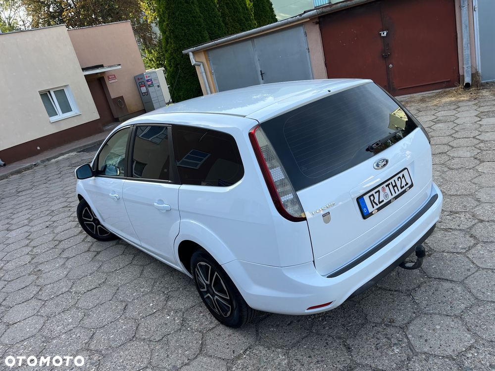 Ford Focus - 21