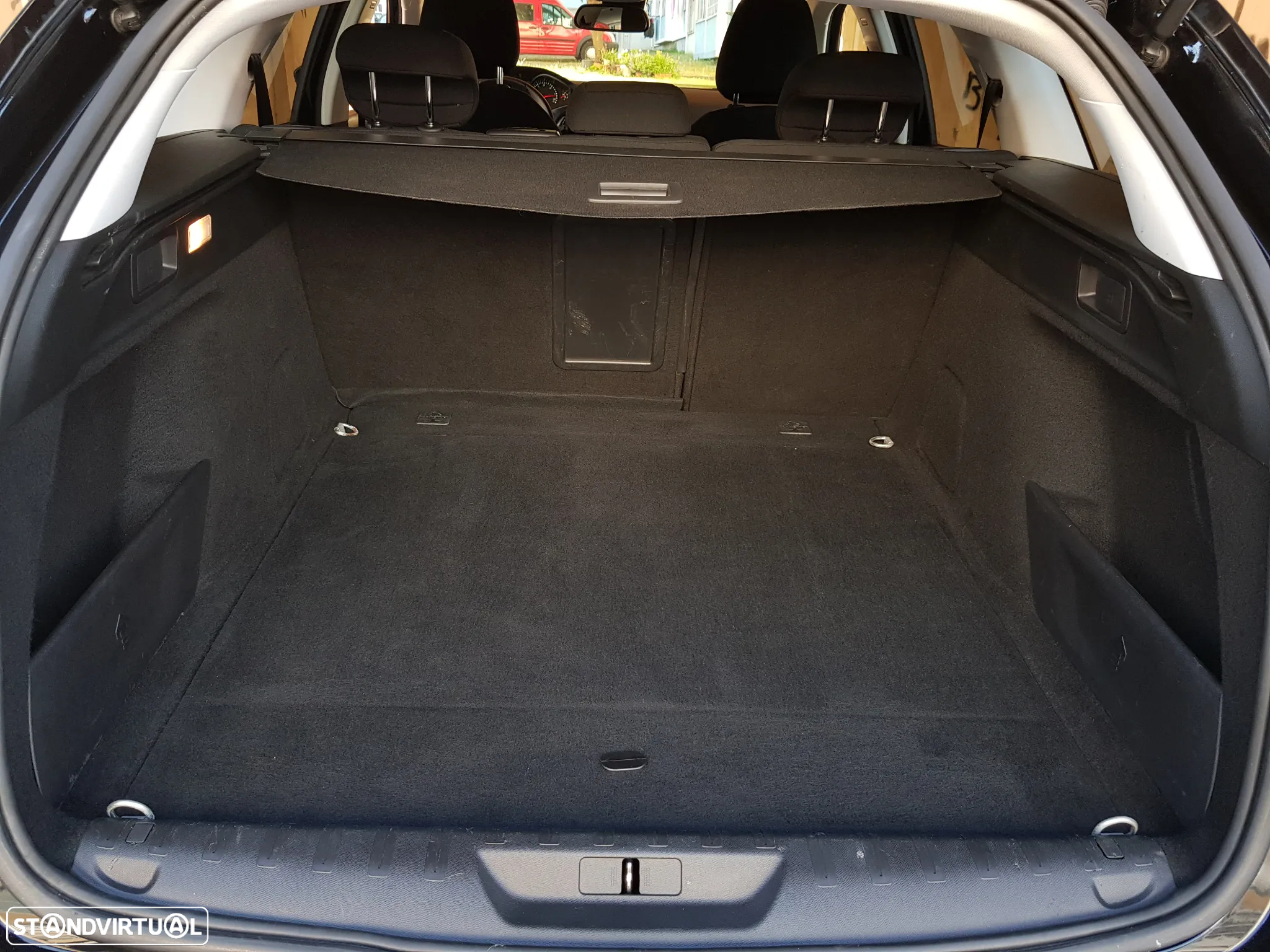 Peugeot 308 SW 1.5 BlueHDi Style EAT8 - 9