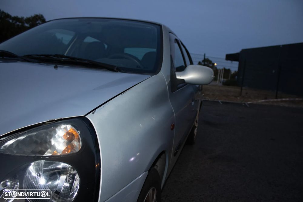 Renault Clio 1.2 16V Best Years - 19