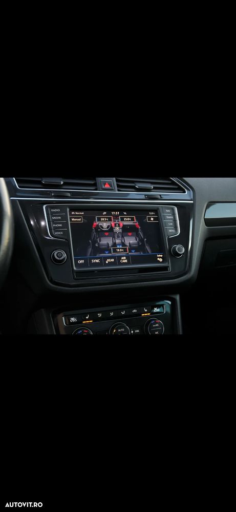 Volkswagen Tiguan 2.0 TDI SCR 4MOTION (BlueMotion Techn.) DSG Highline - 17