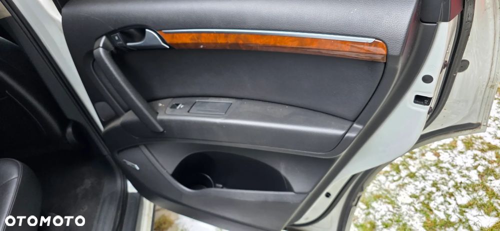Audi Q7 - 16