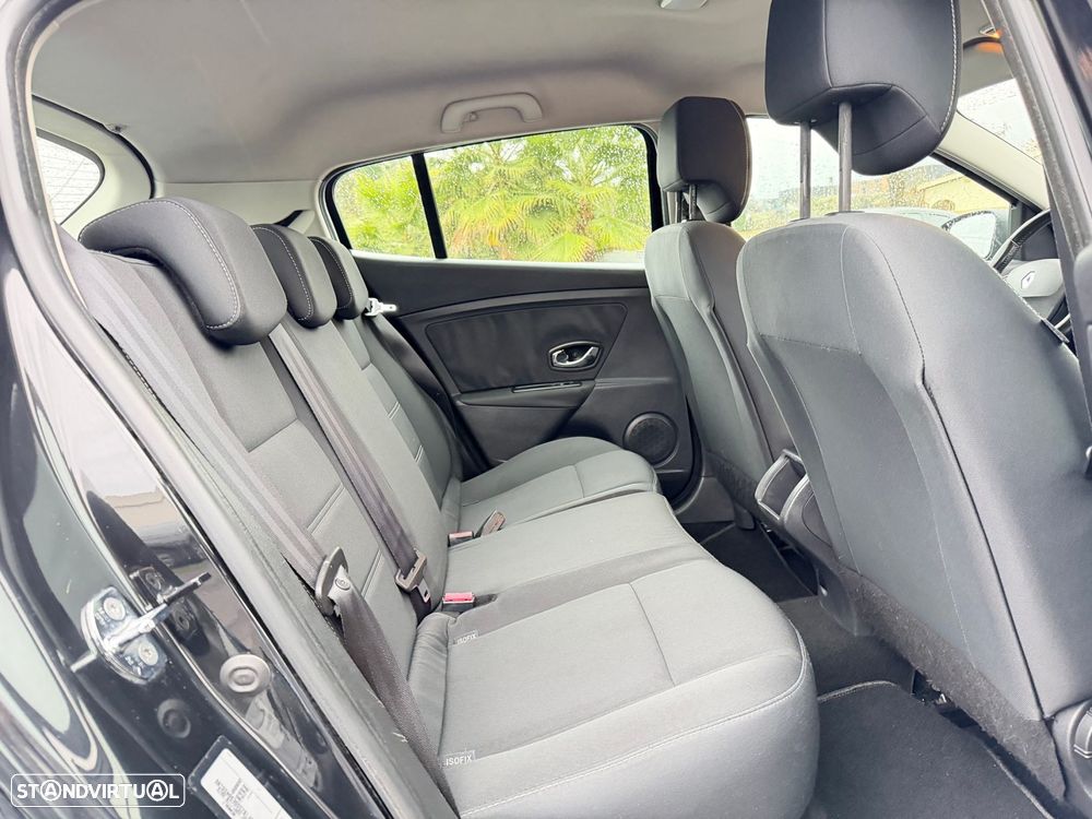 Renault Mégane 1.5 dCi Dynamique S EDC CO2 Champion - 24