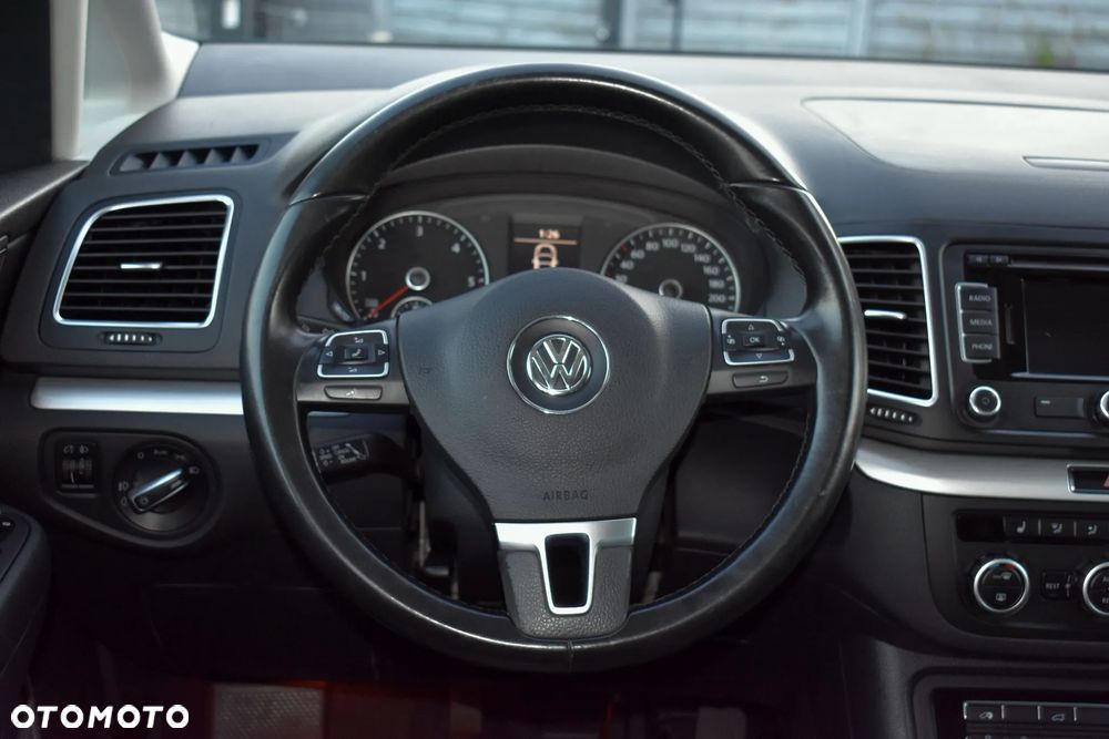Volkswagen Sharan 2.0 TDI Highline - 27