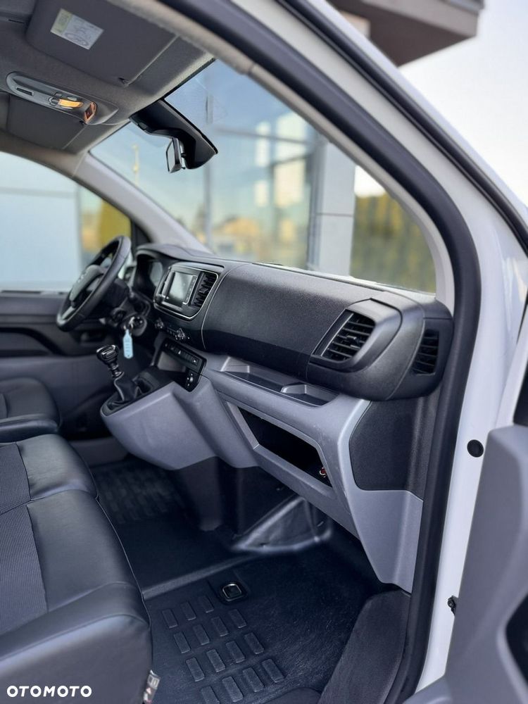 Opel Vivaro - 15