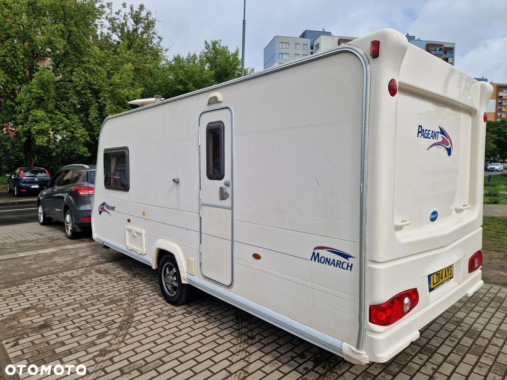 Elddis Avante - 1