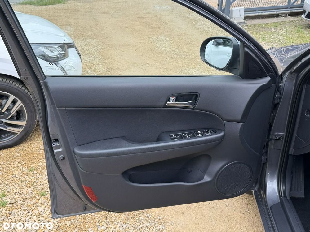 Hyundai i30 - 10