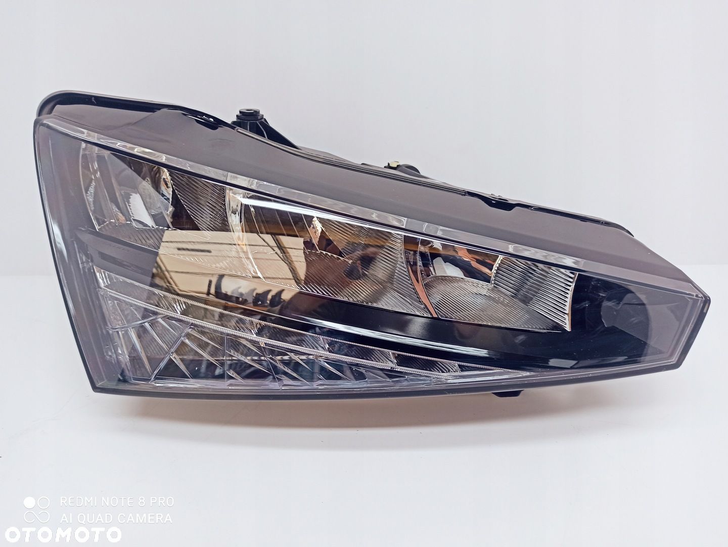 LAMPA FULL LED SKODA SCALA 657941016 - 1