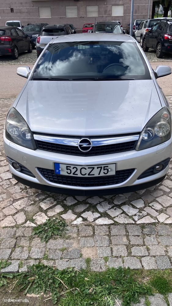 Opel Astra GTC 1.3 CDTI - 3
