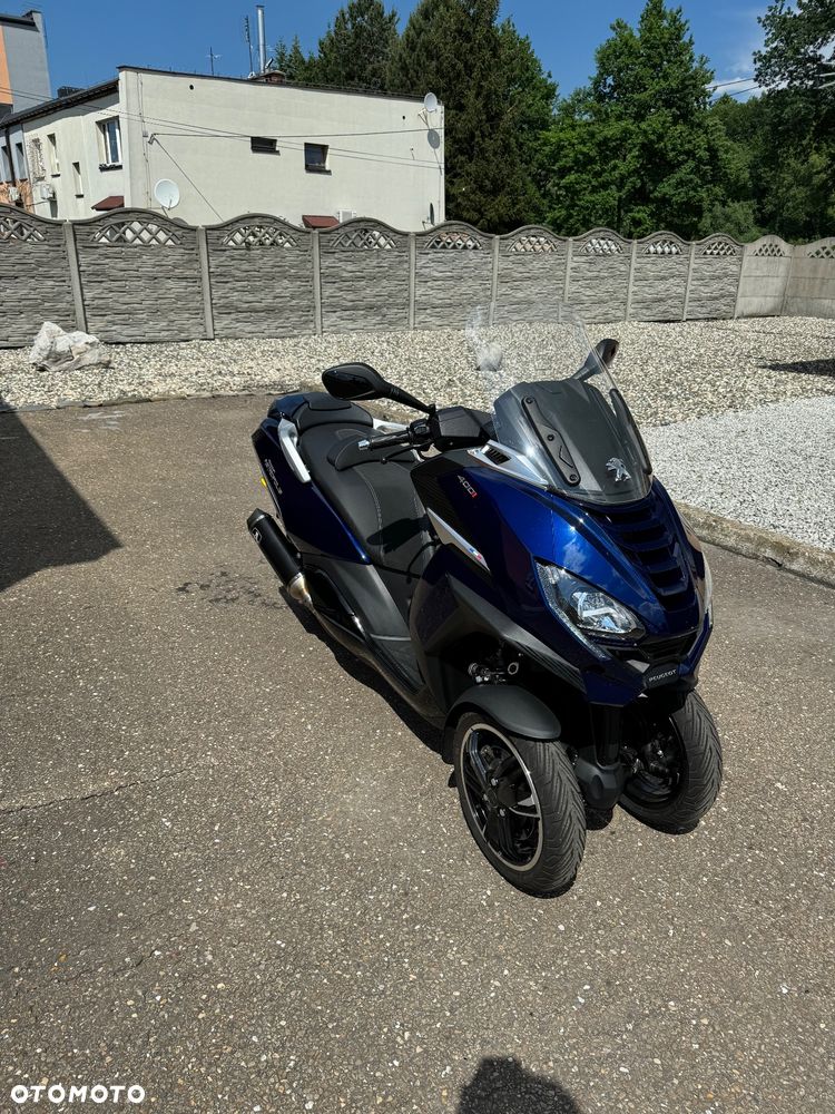 Peugeot Metropolis - 1