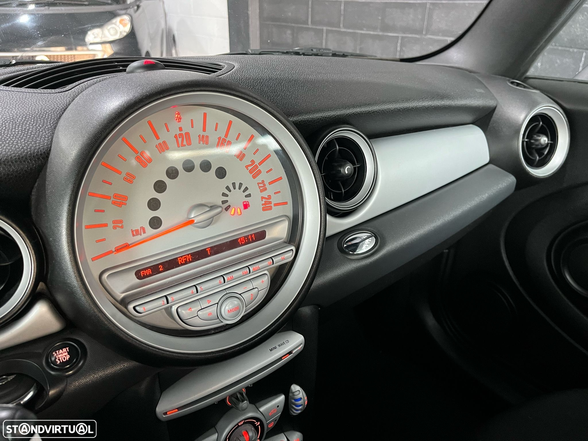 MINI 3 Portas Cooper D - 22