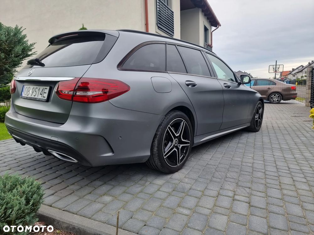 Mercedes-Benz Klasa C 200 d T 9G-TRONIC AMG Line - 31
