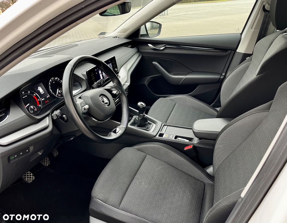 Skoda Octavia 1.5 TSI ACT Ambition - 24