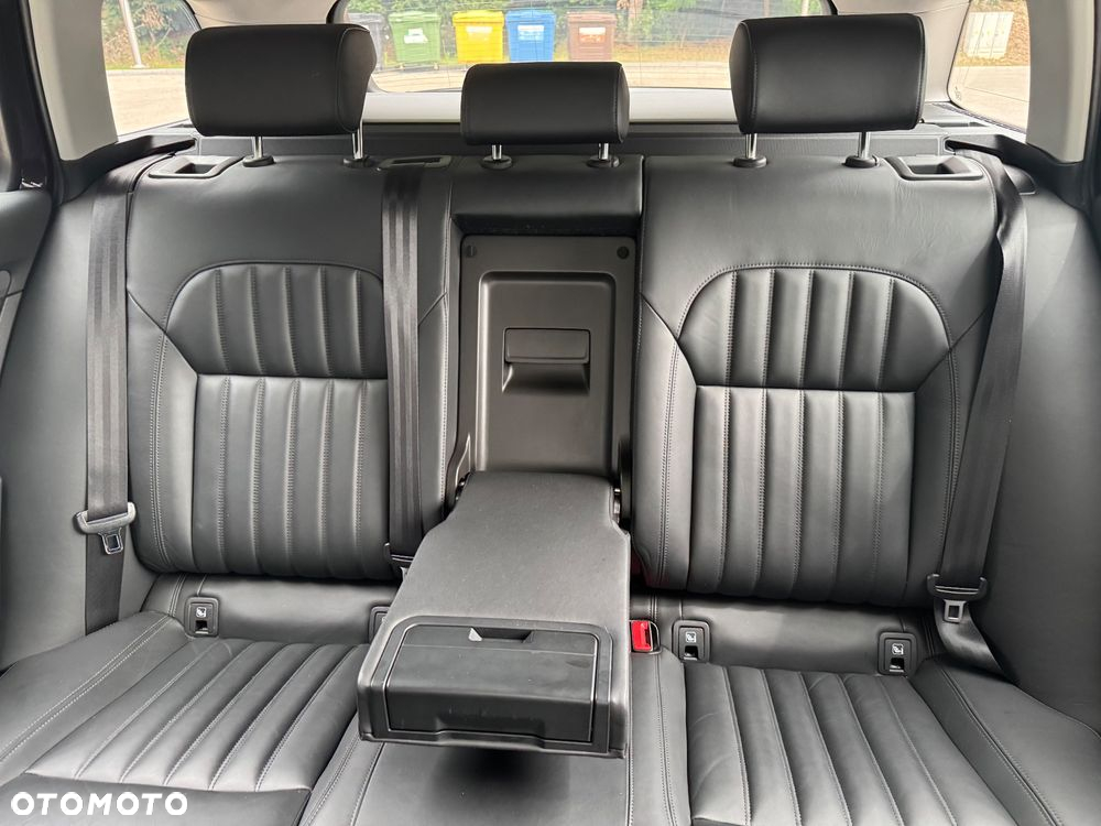 Skoda Superb 2.0 TDI Ambition DSG7 - 34