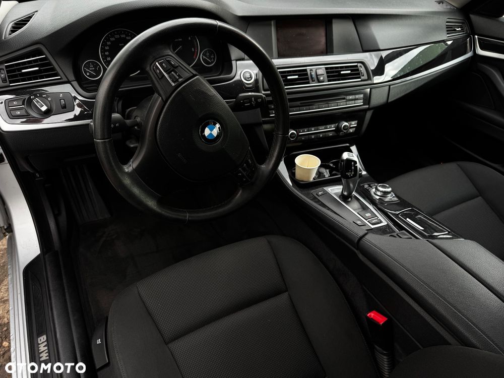 BMW Seria 5 - 15