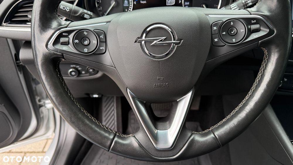 Opel Insignia 2.0 CDTI Business Elegance S&S - 32