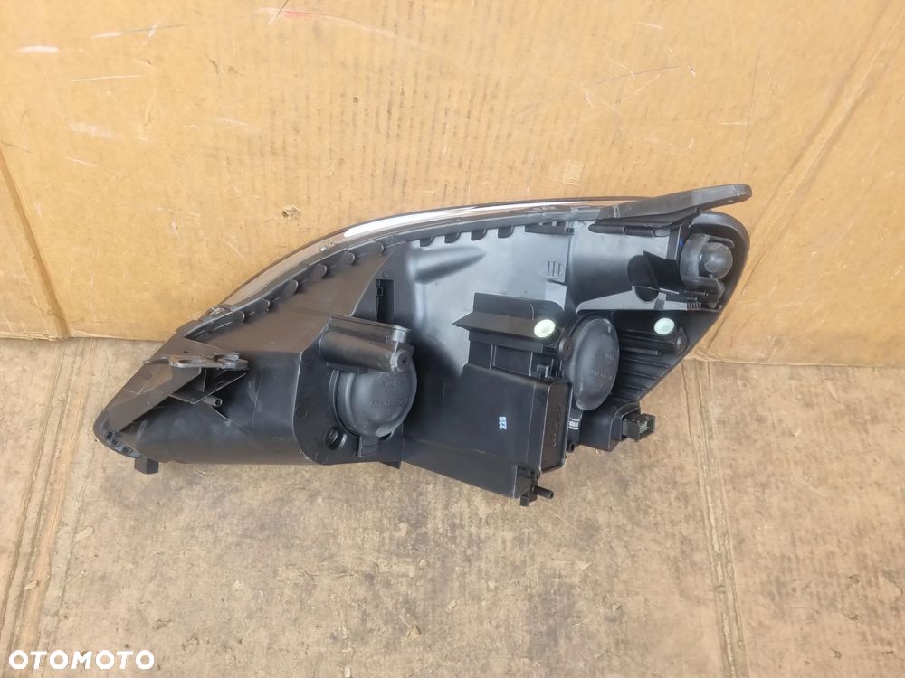 OPEL ZAFIRA B LAMPA PRAWY PRZÓD - 3