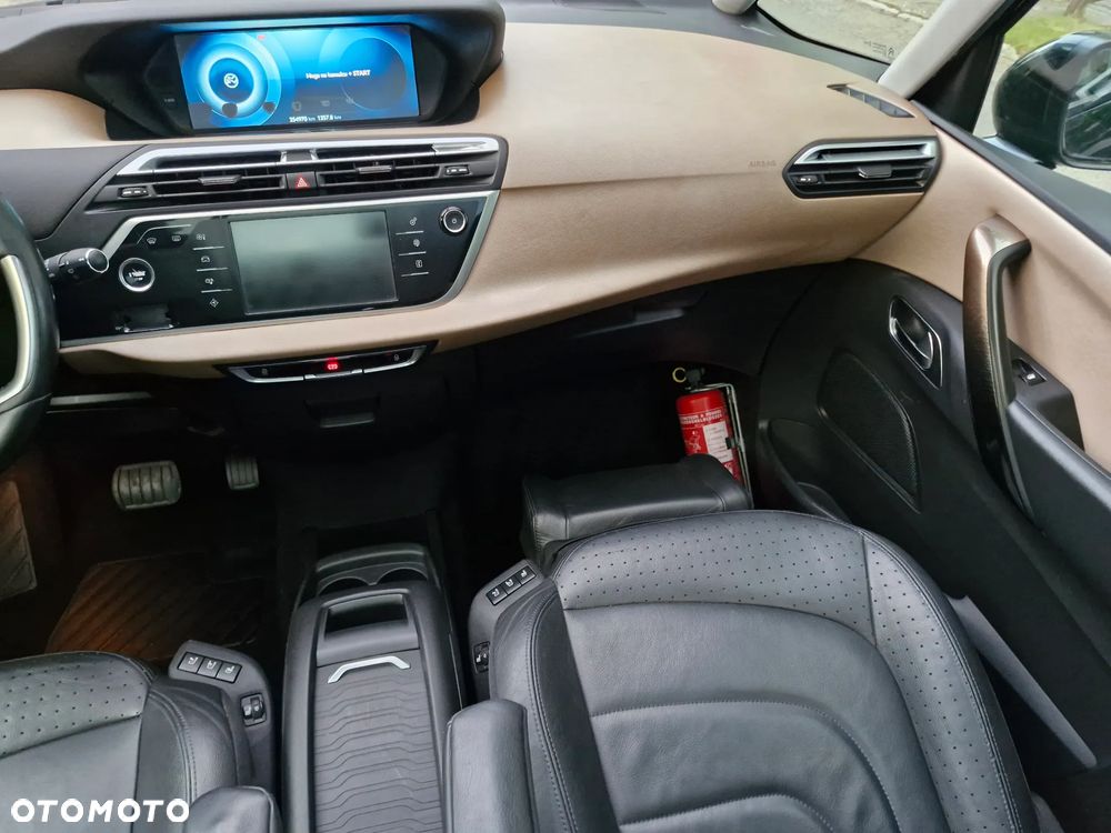 Citroën C4 Grand Picasso - 26