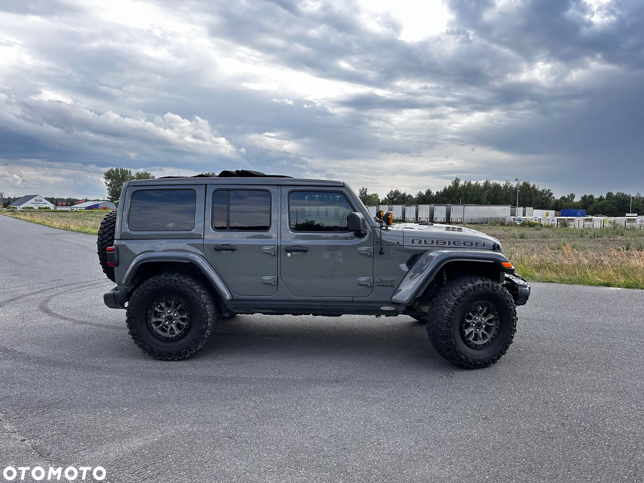 Jeep Wrangler - 8