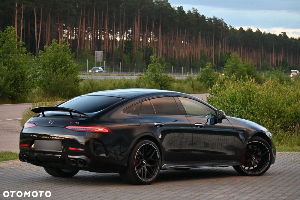 Mercedes-Benz AMG GT 43 4-Matic+ - 20