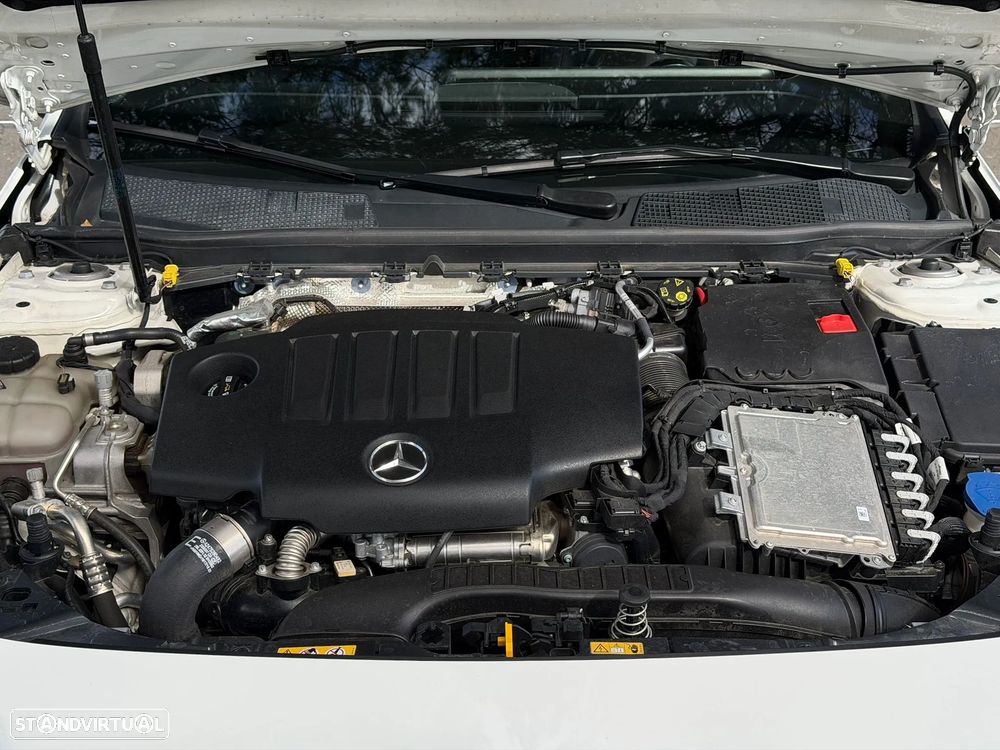 Mercedes-Benz CLA 200 d Shooting Brake AMG Line Aut. - 16