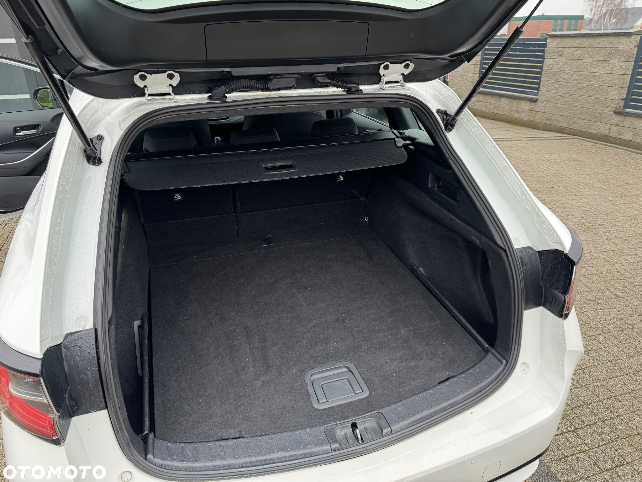 Toyota Corolla 1.8 Hybrid Active - 7