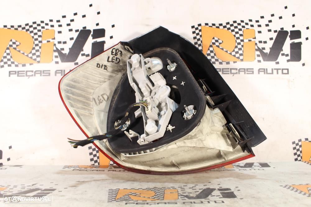 Farolim Direito Bmw 1 (E87)  63217181298 / 7181298 / Passageiro Led - 5