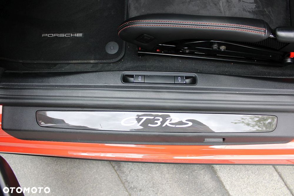 Porsche 911 GT3 RS - 39
