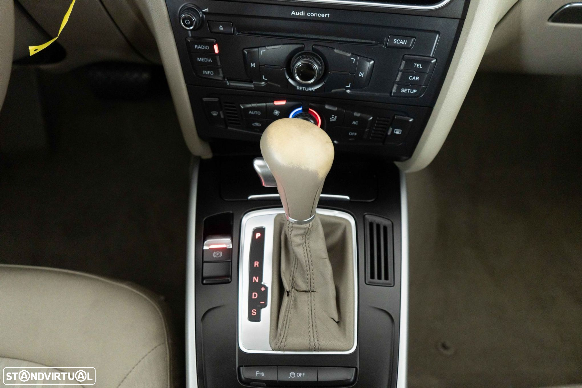Audi A4 Avant 2.0 TDI Advance Multitronic - 21