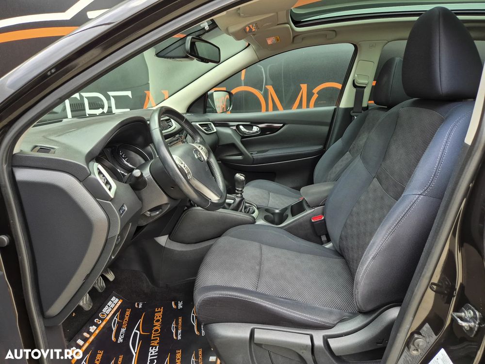Nissan Qashqai 1.5 DCI Start/Stop Tekna - 11