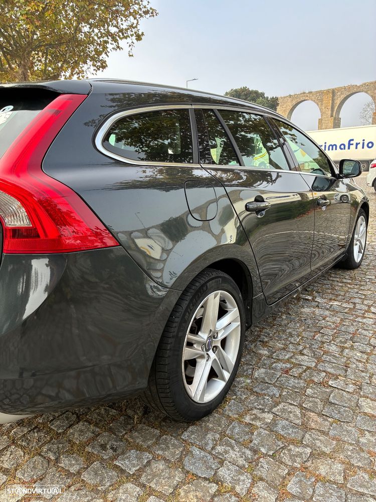 Volvo V60 - 10