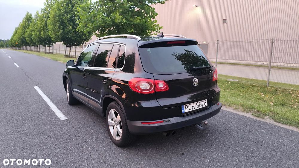 Volkswagen Tiguan 2.0 TDI DPF BlueMotion Technology Cup Sport & Style - 4