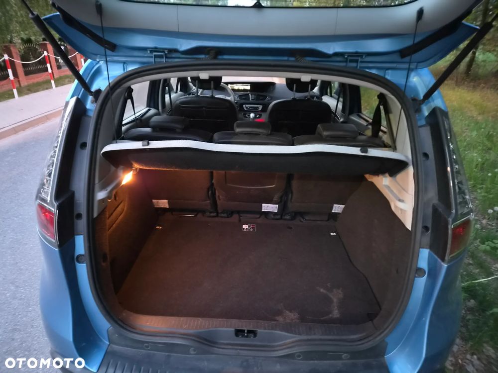 Renault Scenic 2.0 16V Privilege CVT Euro5 - 21