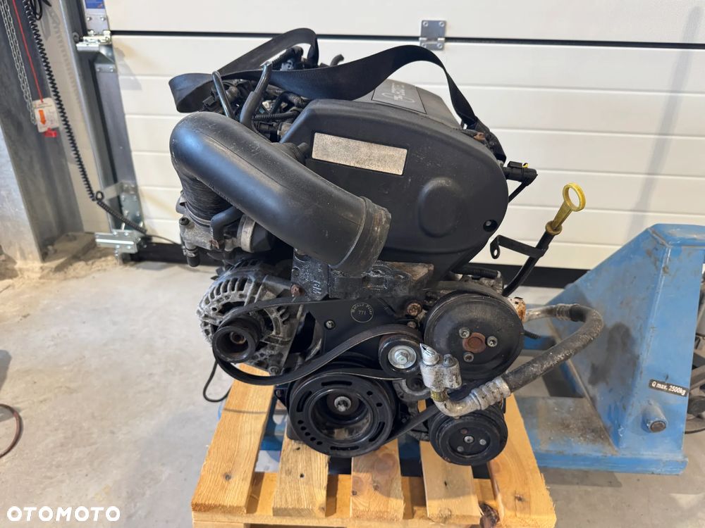 SILNIK 1.8 16V Z18XER OPEL ASTRA H ZAFIRA B Z18XER - 4