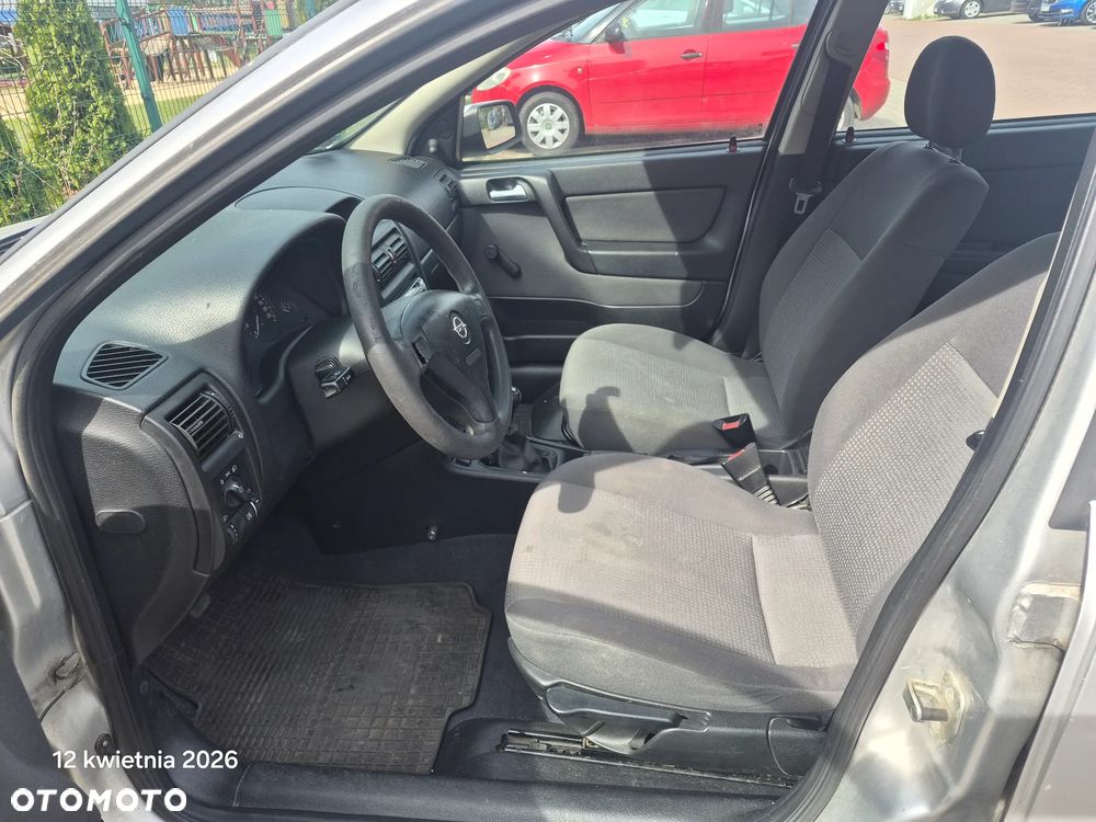 Opel Astra - 6