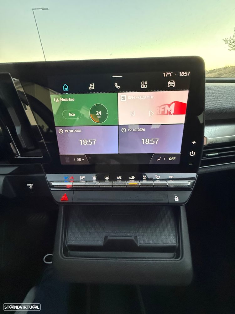 Renault Mégane E-Tech EV60 220hp optimum charge Equilibre - 37