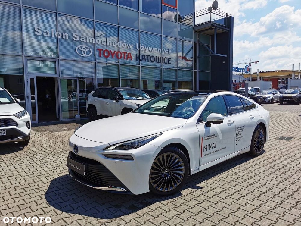 Toyota Mirai - 1