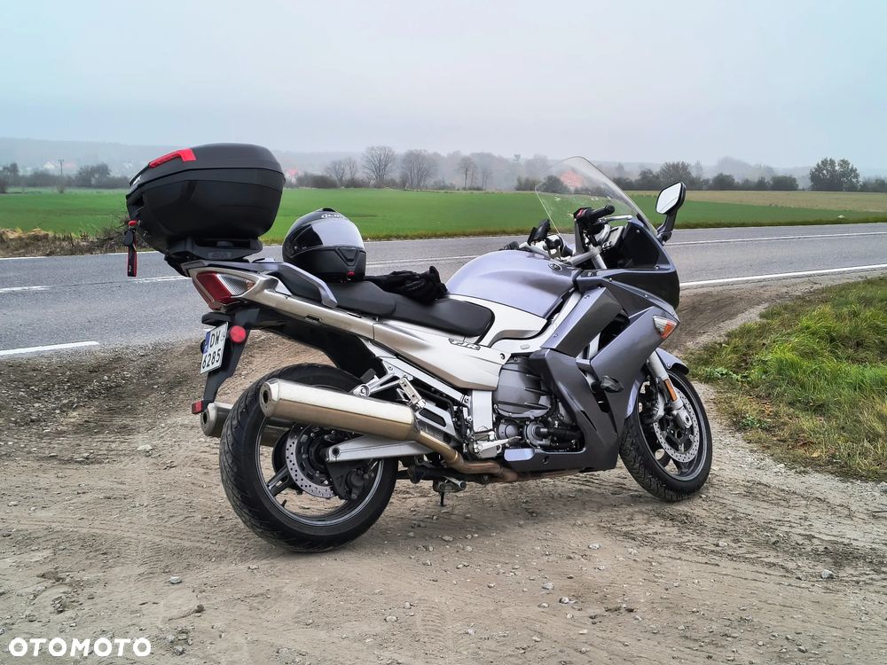 Yamaha FJR - 4