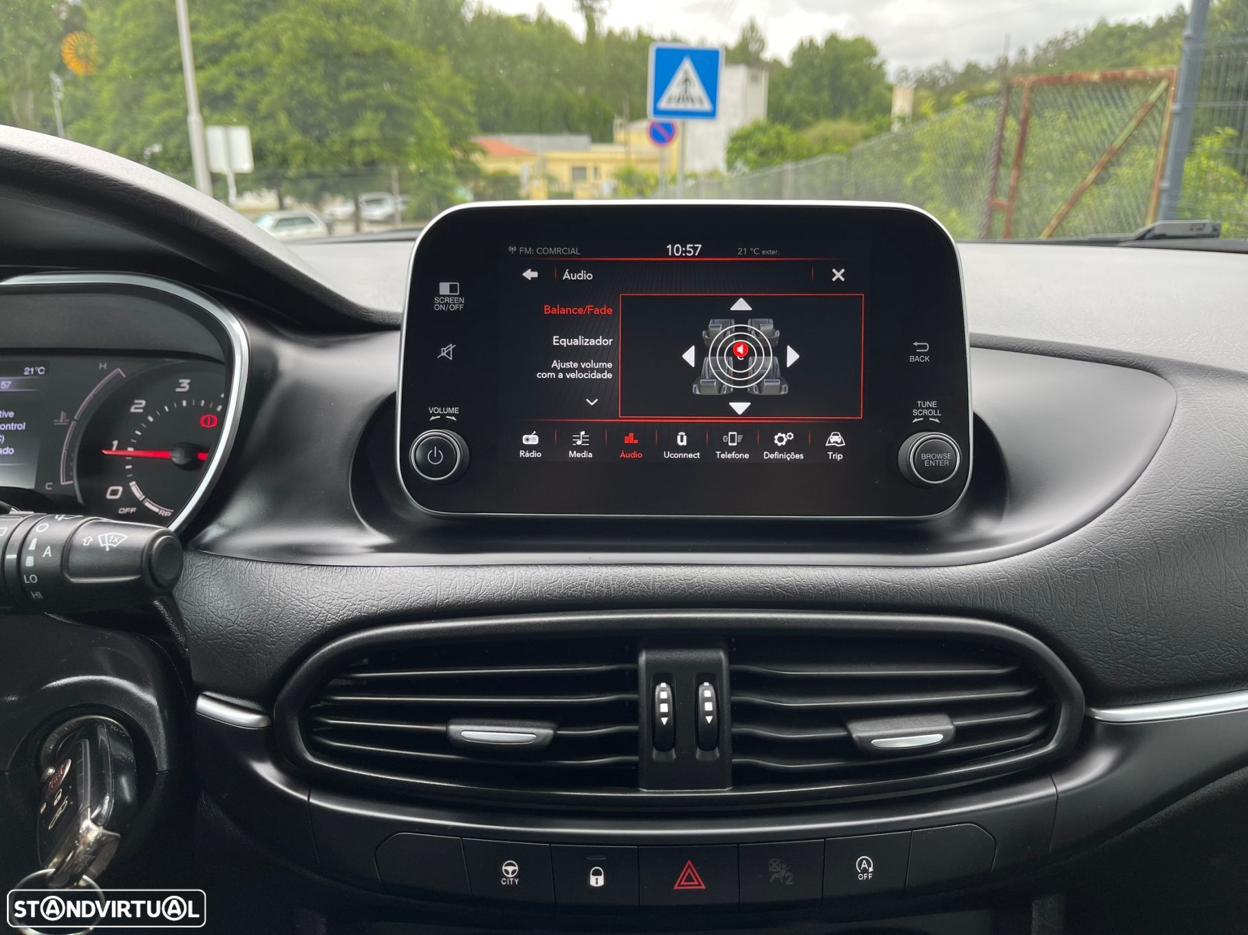 Fiat Tipo Station Wagon 1.3 M-Jet Lounge - 44