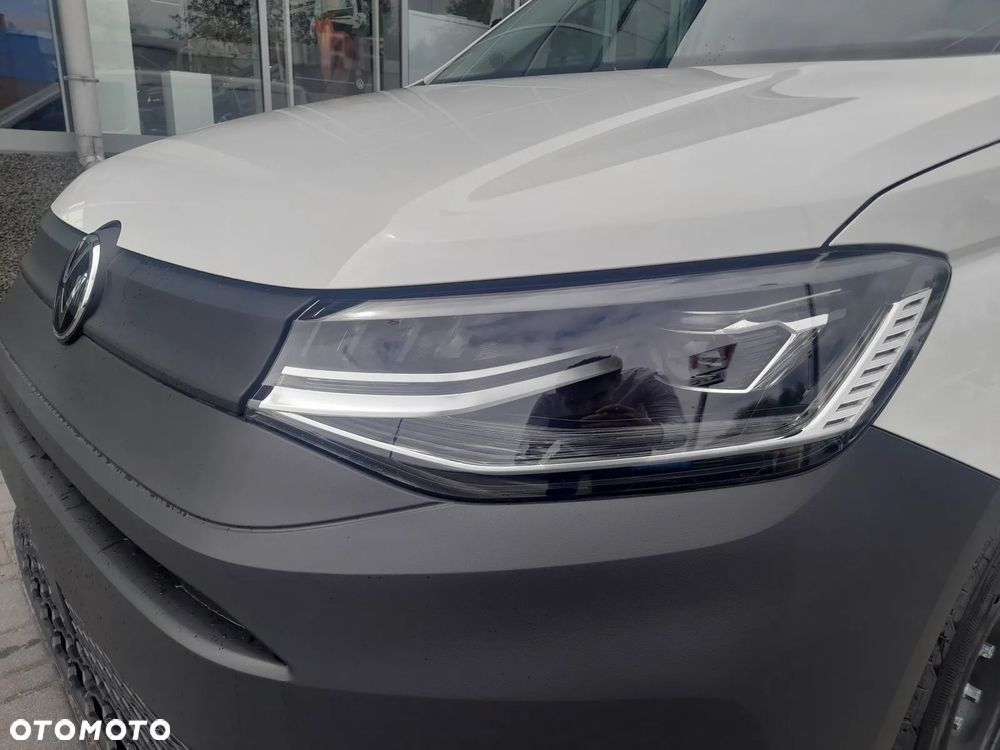Volkswagen Caddy Maxi - 12