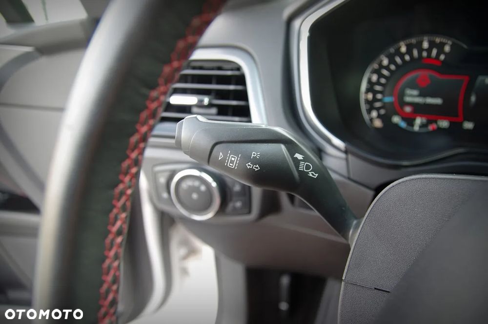 Ford Mondeo 2.0 TDCi Bi-Turbo ST-Line X PowerShift - 29
