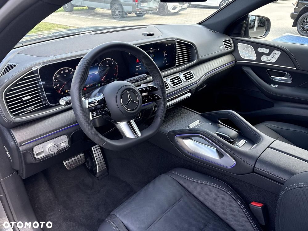 Mercedes-Benz GLE - 11