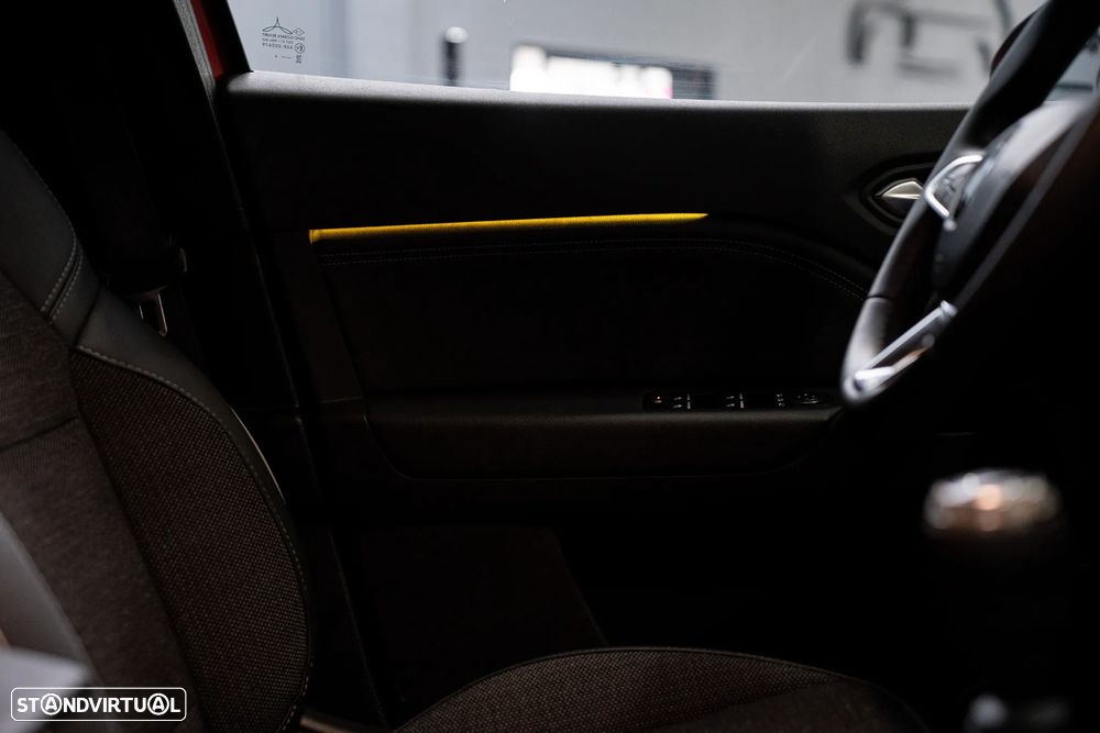 Renault Captur 1.0 TCe Techno - 17