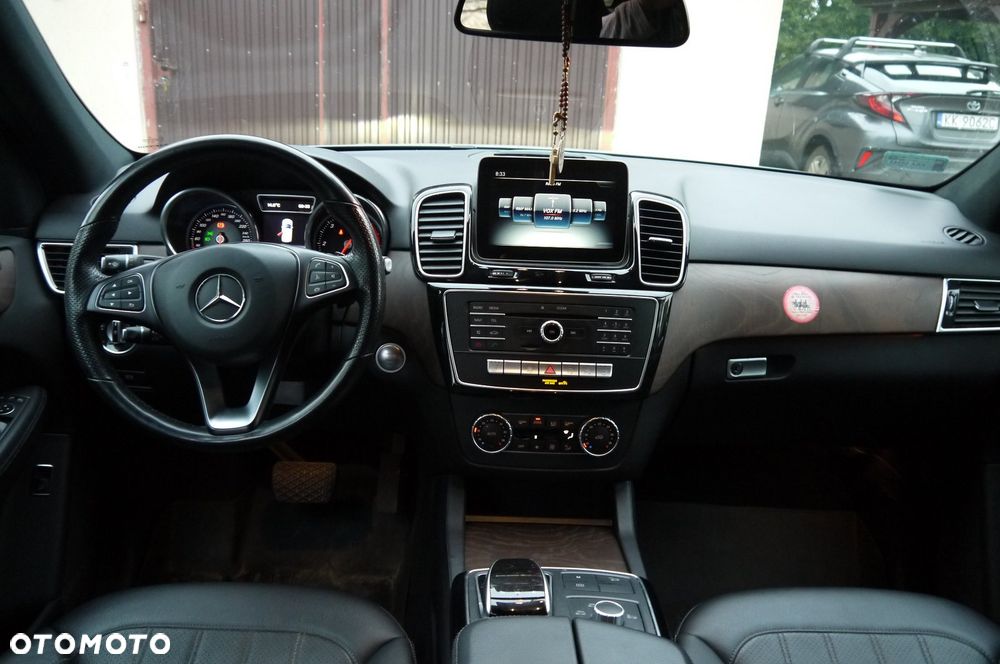 Mercedes-Benz GLE 350 d 4-Matic - 6