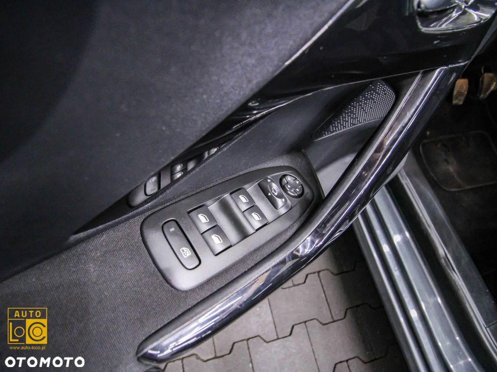 Peugeot 208 Blue-HDi 100 Stop&Start Allure - 26