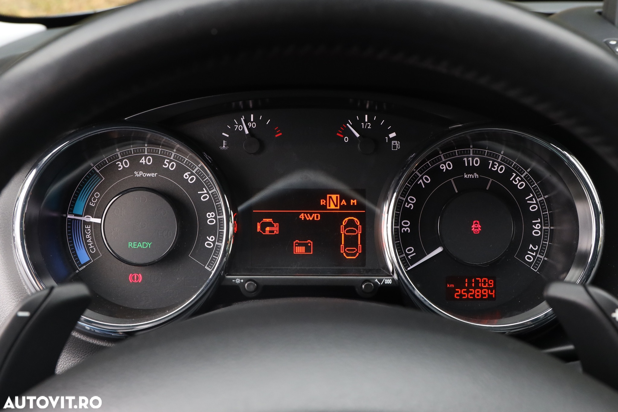 Peugeot 3008 HYbrid4 2.0 HDI FAP ETG + Electric - 22