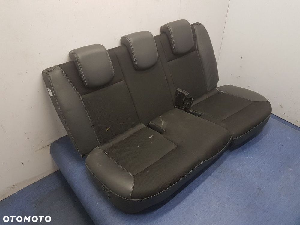 RENAULT CLIO III HB 5D KANAPA TYLNA - 5