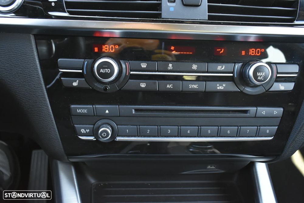 BMW X4 20 d xDrive xLine Pack M Auto - 19